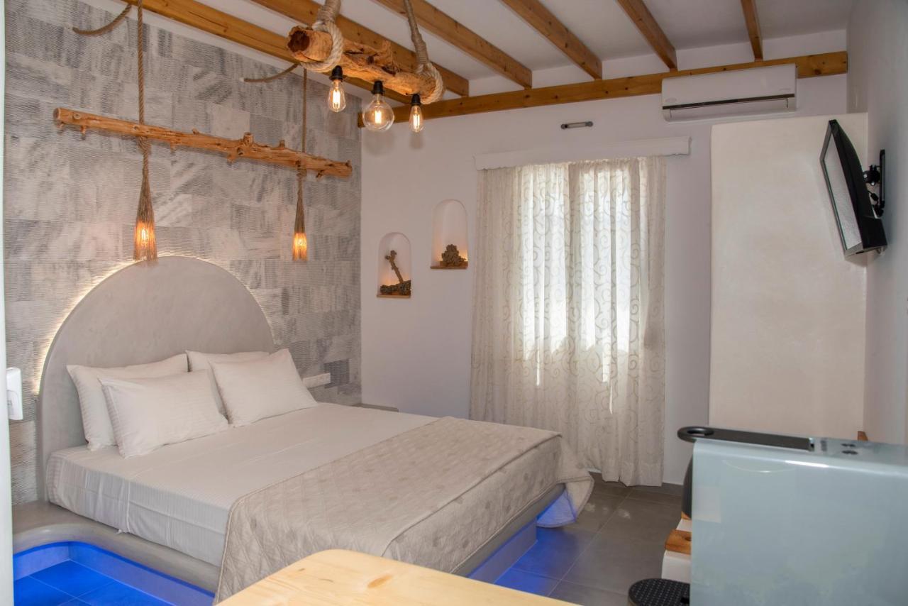 Papafragas Studios Pachaina Dış mekan fotoğraf